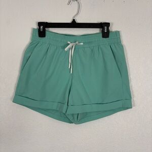 Lululemon Light Green Cuffed Athletic Shorts with Side Pockets
